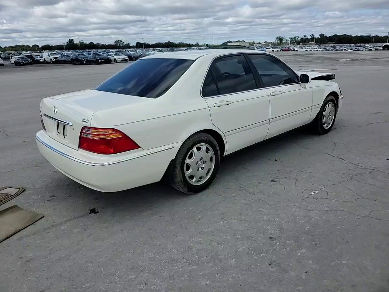 Фото: JH4KA96521C002523