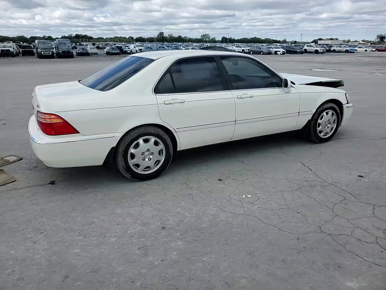 Фото: JH4KA96521C002523