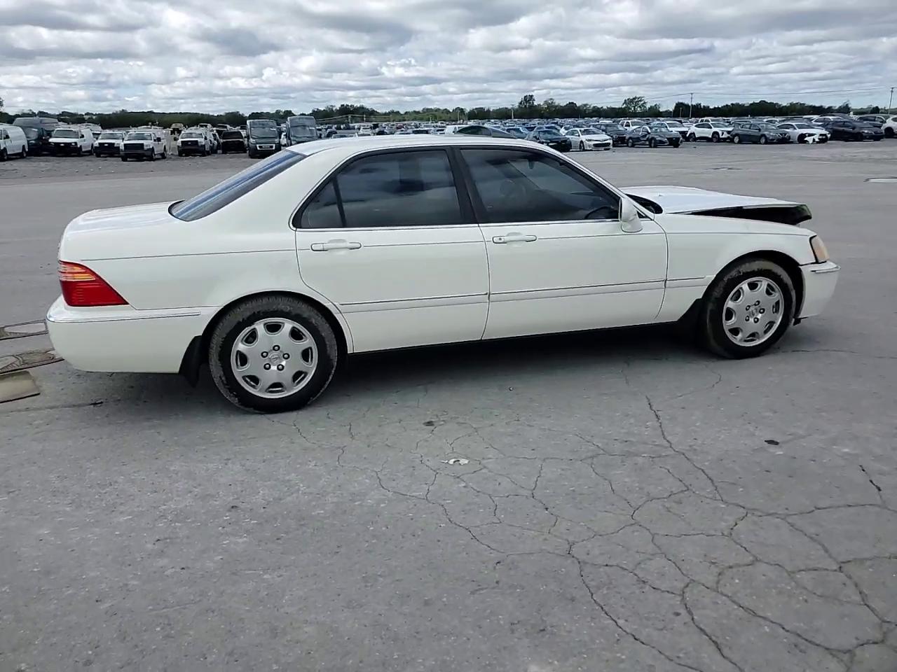 Фото: JH4KA96521C002523