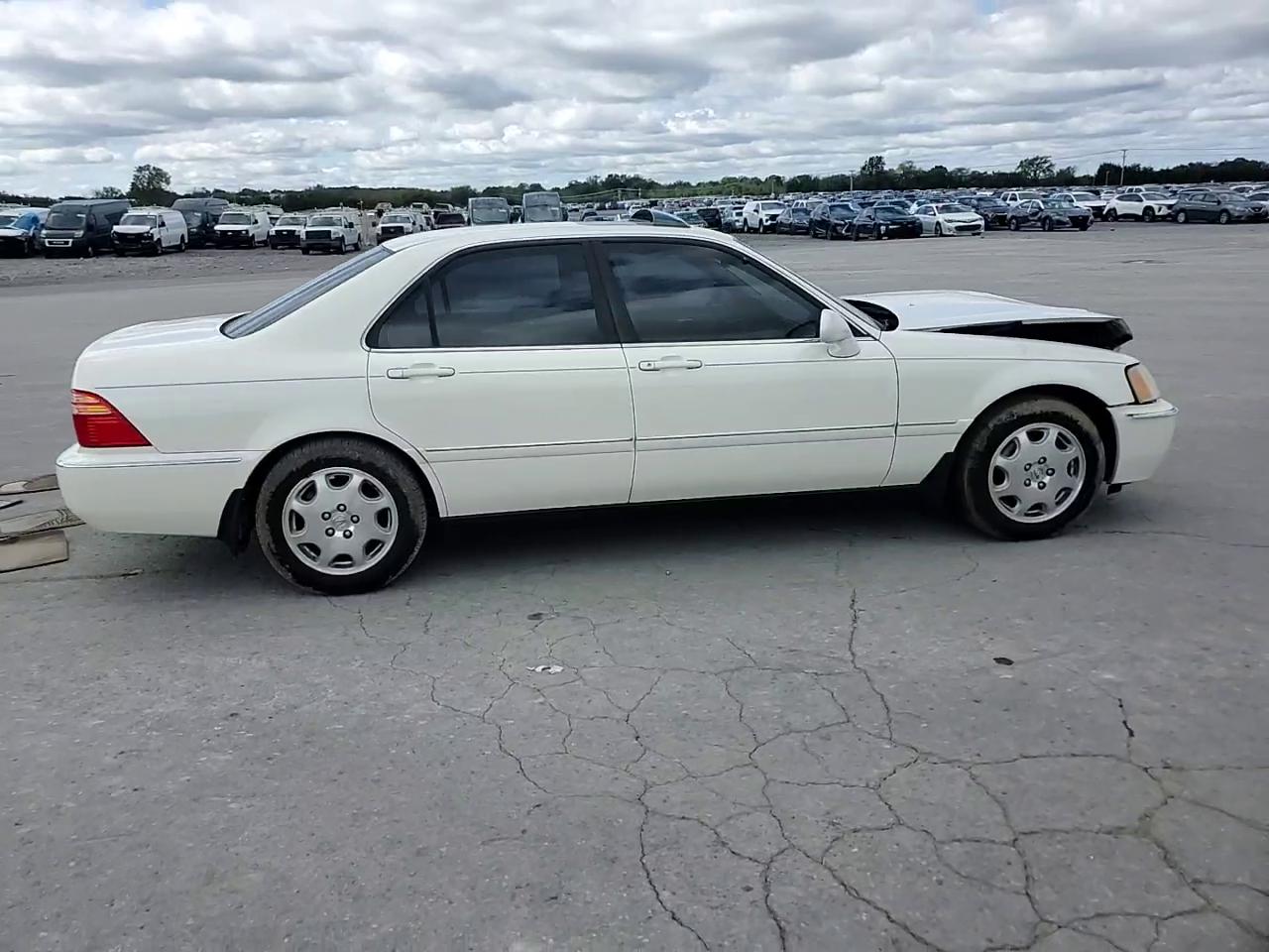 Фото: JH4KA96521C002523