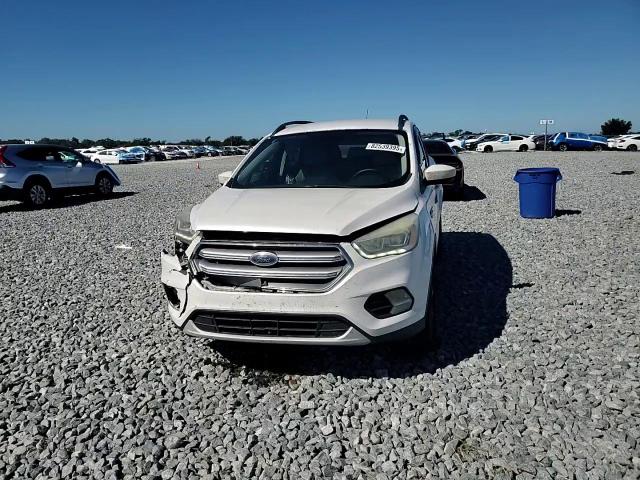 2017 Ford Escape Se VIN: 1FMCU0GD8HUA88905 Lot: 82539395