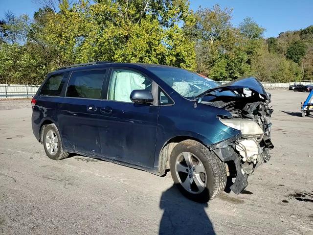 2011 Toyota Sienna Le VIN: 5TDKK3DC9BS116239 Lot: 82376125