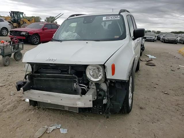 2022 Jeep Renegade Latitude VIN: ZACNJDB14NPN95725 Lot: 85743365