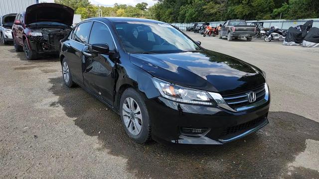 2015 Honda Accord Lx VIN: 1HGCR2F33FA255892 Lot: 84928515