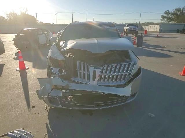 2010 Lincoln Mkt VIN: 2LMHJ5FR0ABJ06094 Lot: 90460085