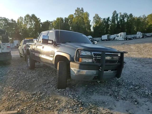 2005 Chevrolet Silverado K2500 Heavy Duty VIN: 1GCHK23U15F872893 Lot: 84651335