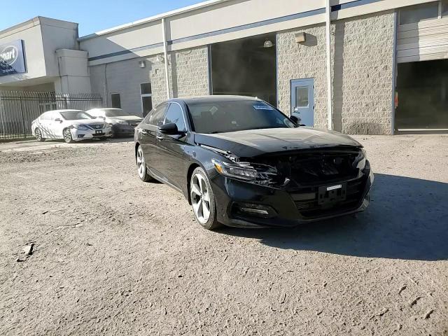 2018 Honda Accord Touring VIN: 1HGCV2F92JA025592 Lot: 85498565