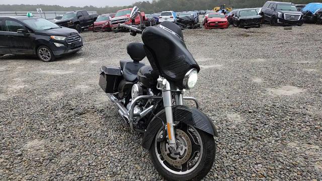 2009 Harley-Davidson Flhx VIN: 1HD1KB4149Y681578 Lot: 90465125
