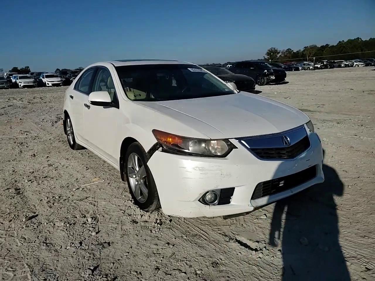 Фото: JH4CU2F41DC005525