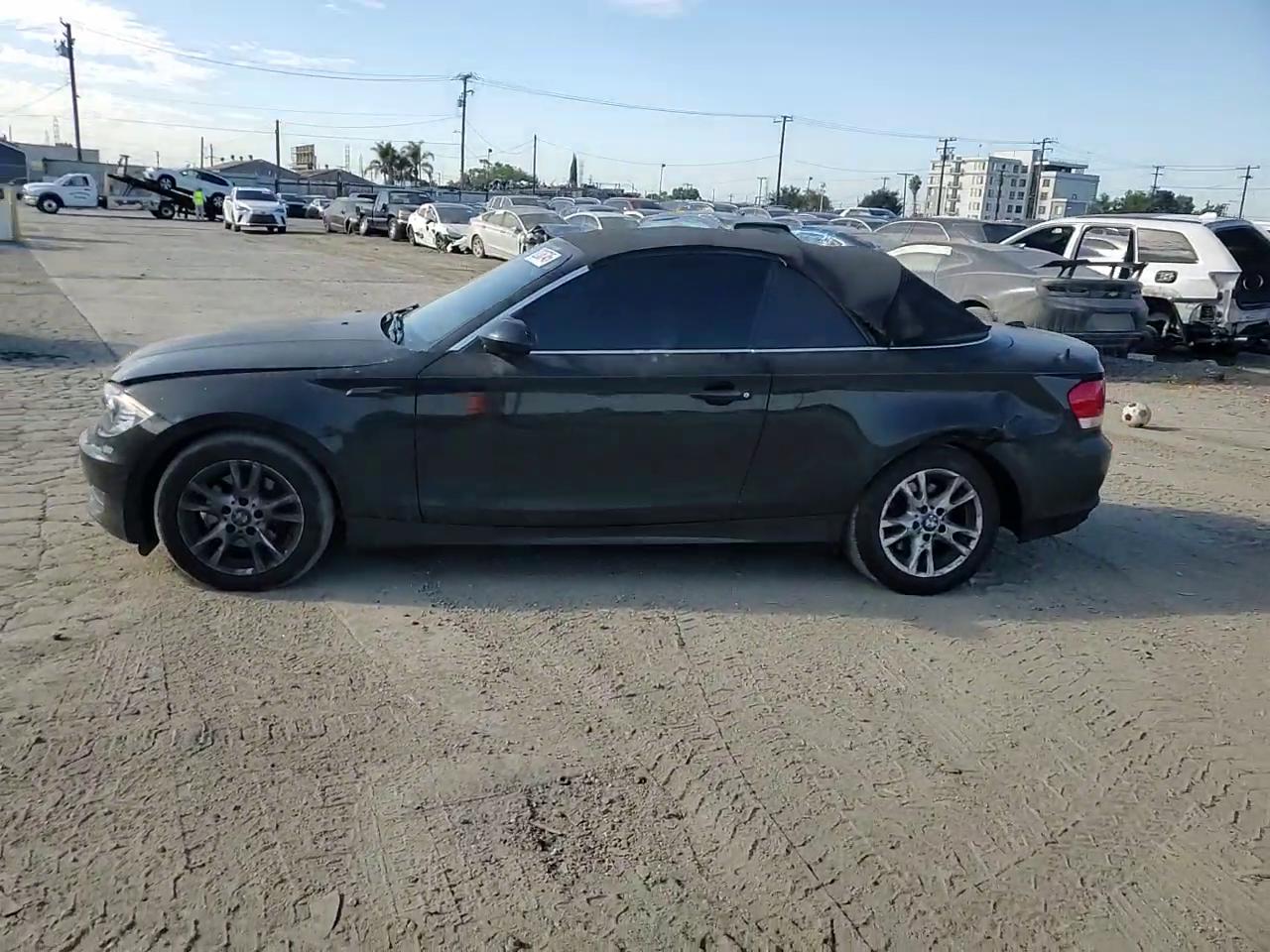 Фото: WBAUN13569VH80702