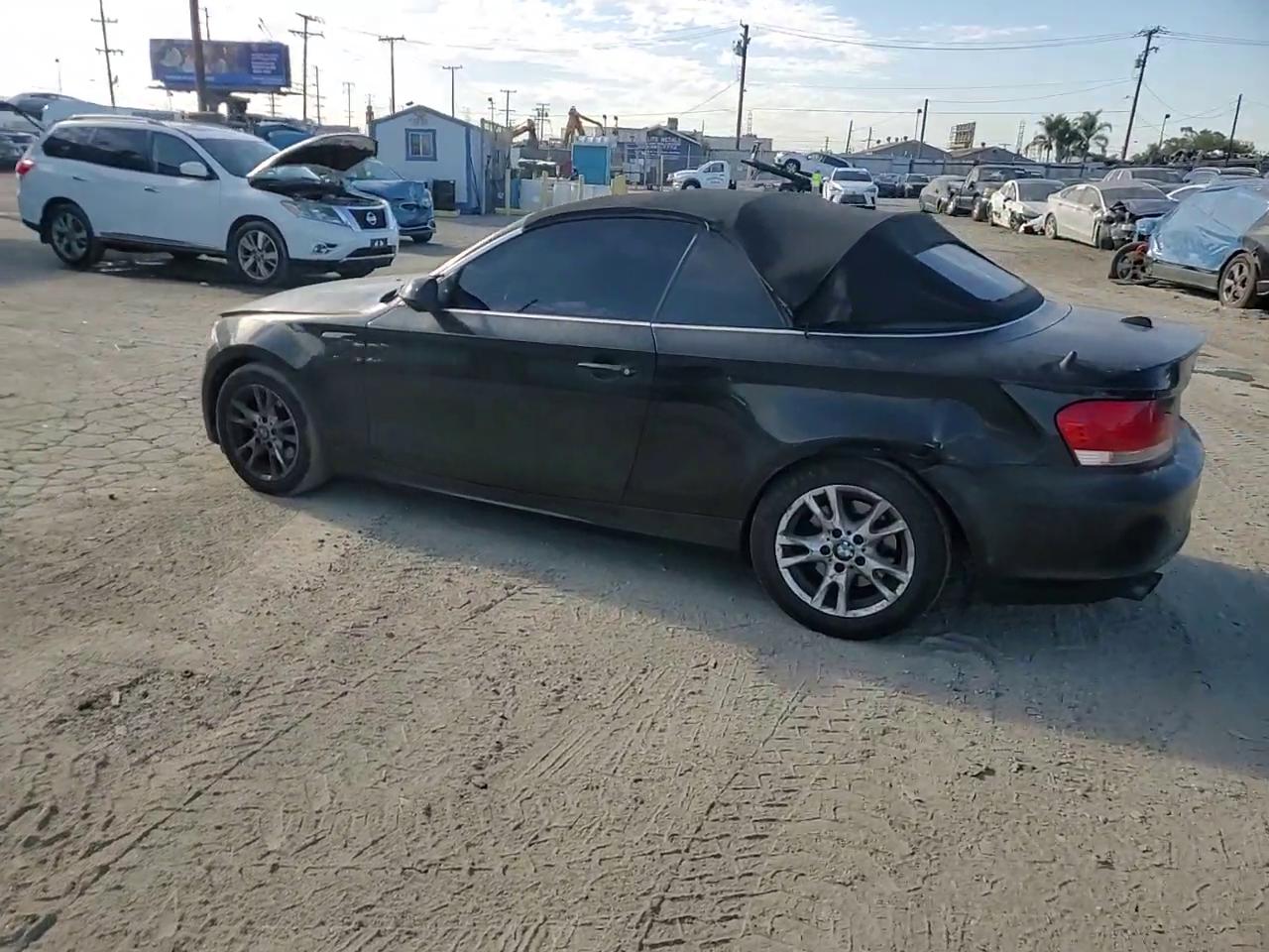 Фото: WBAUN13569VH80702