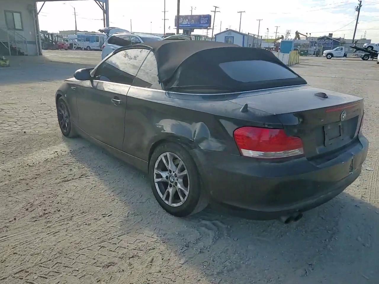 Фото: WBAUN13569VH80702