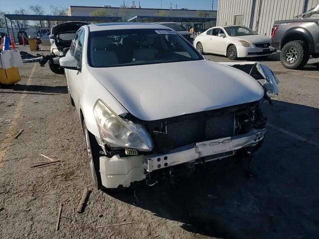 2013 Infiniti G37 Base VIN: JN1CV6AP1DM305764 Lot: 87311855