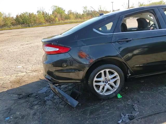 2015 Ford Fusion Se VIN: 3FA6P0H74FR277613 Lot: 84975625