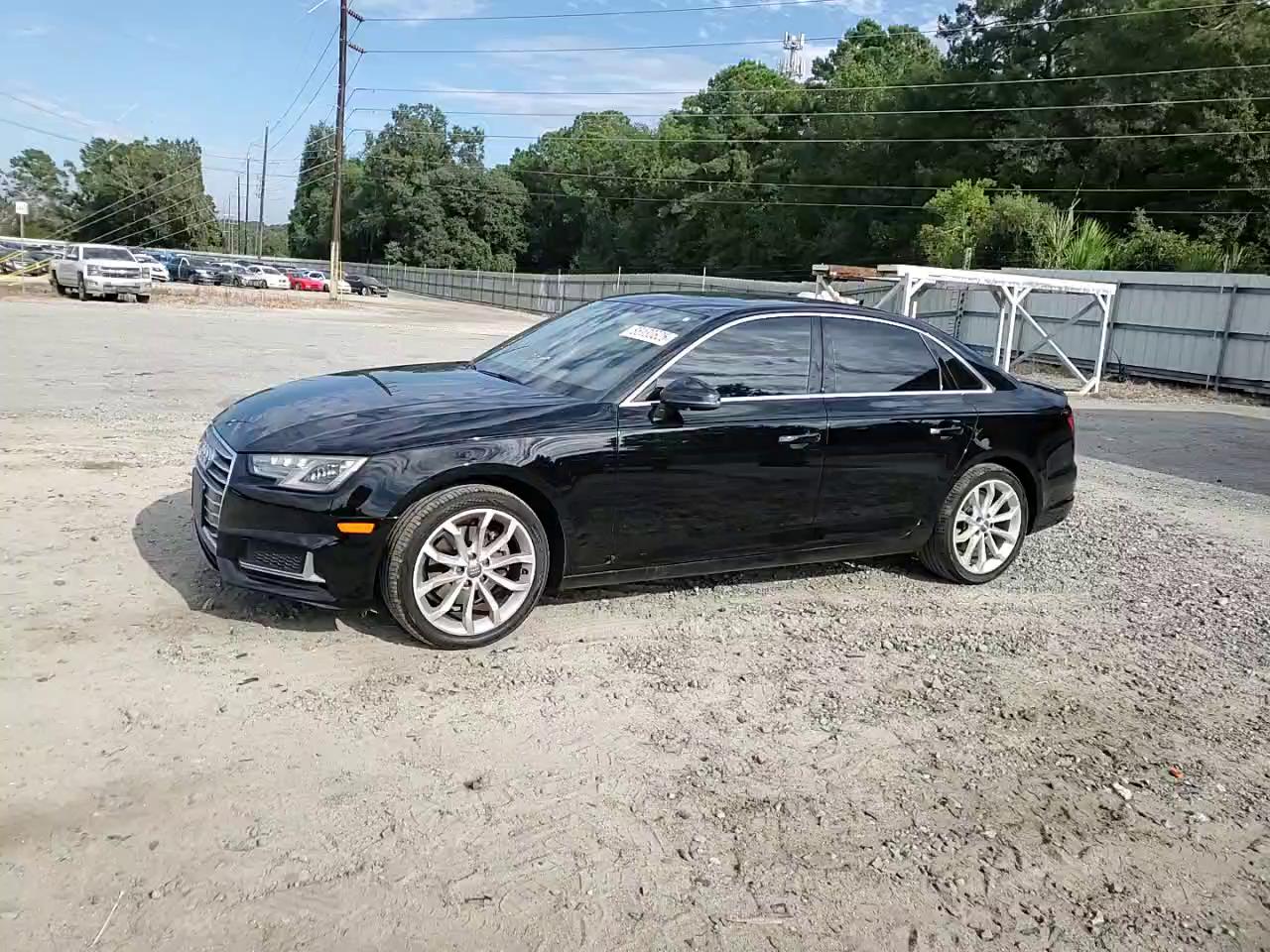 Фото: WAUGMAF41KA037653