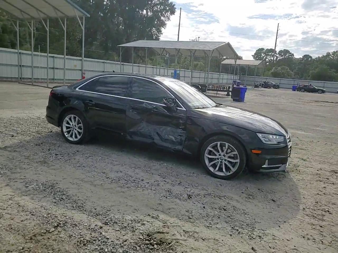 Фото: WAUGMAF41KA037653