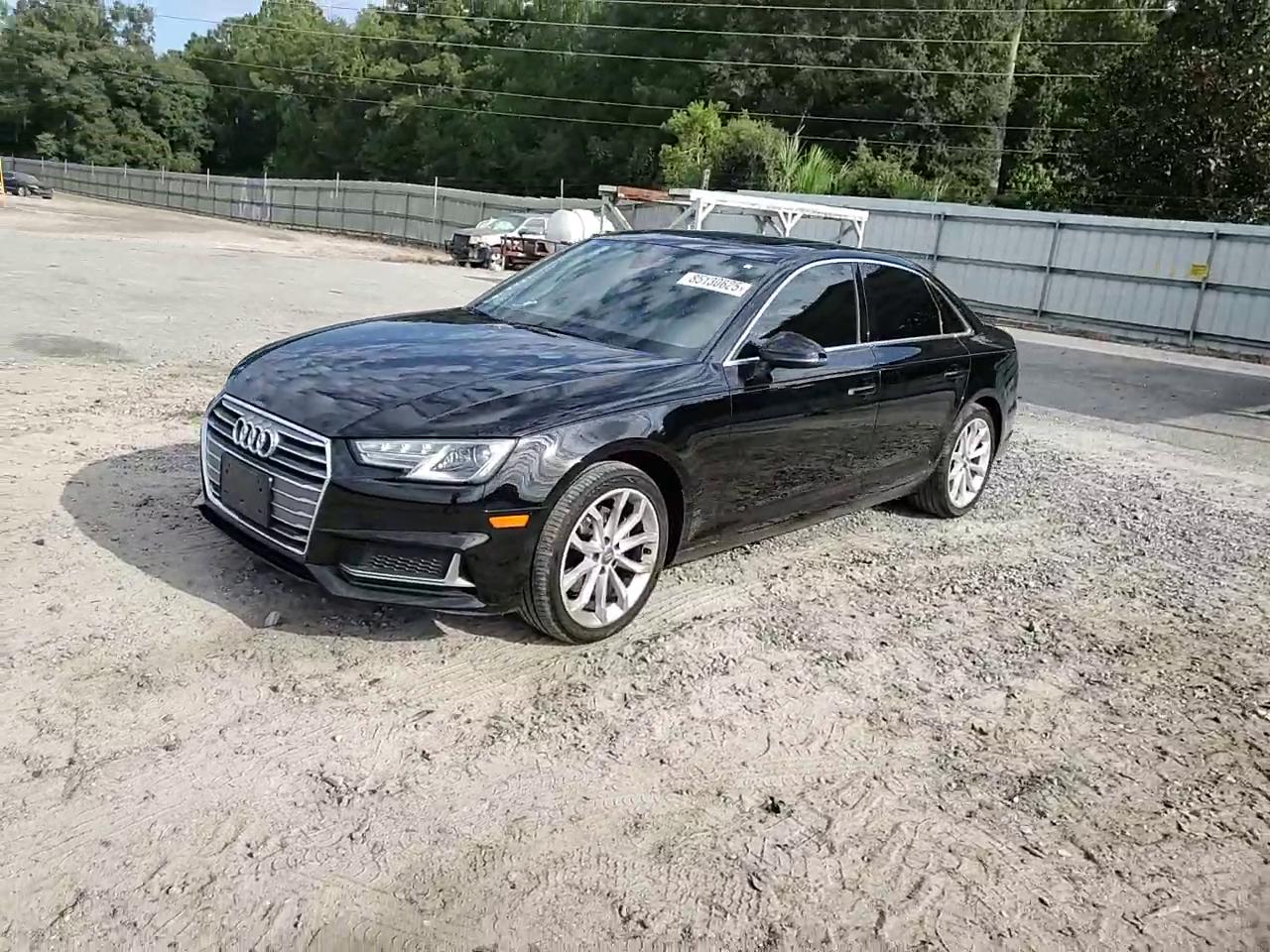 Фото: WAUGMAF41KA037653