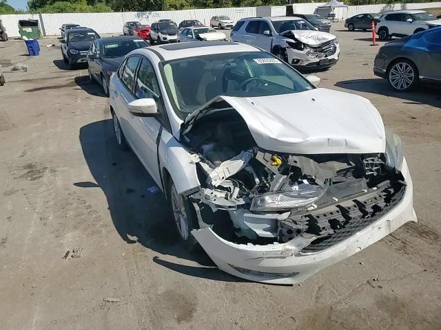 2016 Ford Focus Se VIN: 1FADP3F26GL266791 Lot: 85830805