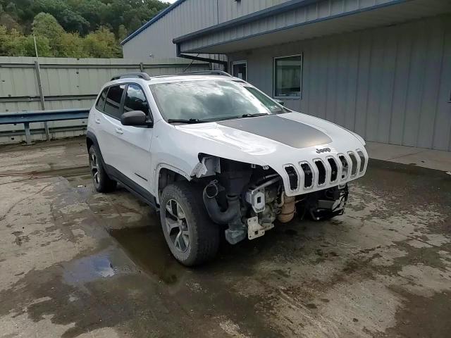 2016 Jeep Cherokee Trailhawk VIN: 1C4PJMBS9GW232492 Lot: 84521805
