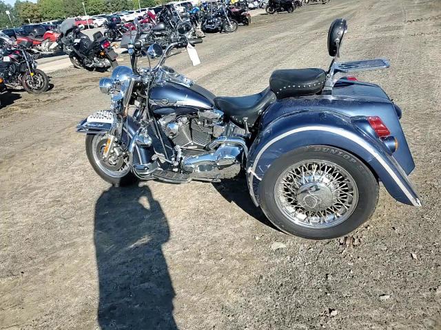 2003 Harley-Davidson Flstci VIN: 1HD1BWB133Y023171 Lot: 90669435