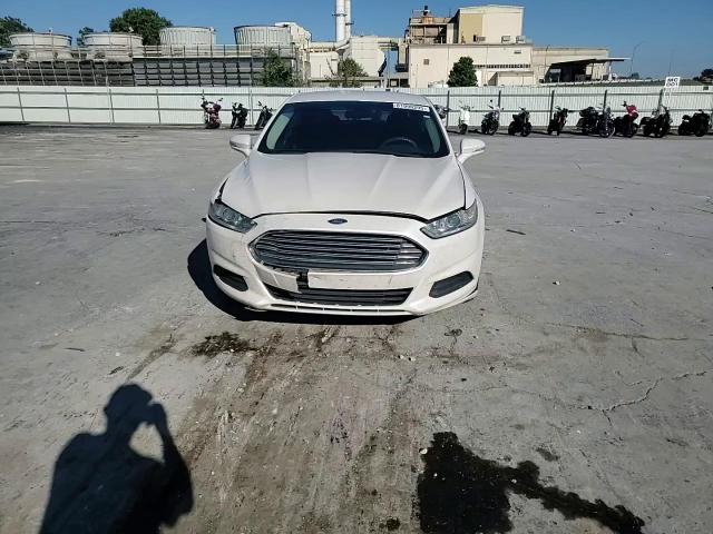 2015 Ford Fusion Se VIN: 3FA6P0H74FR164082 Lot: 81990295
