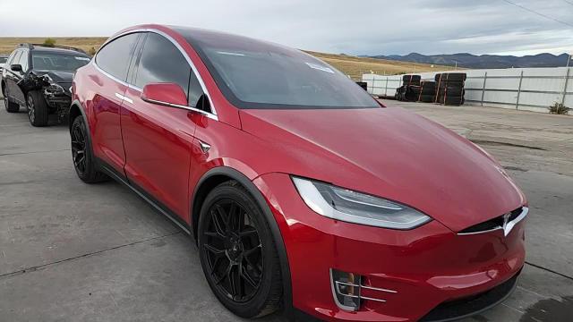 2020 Tesla Model X VIN: 5YJXCBE21LF306531 Lot: 85944765