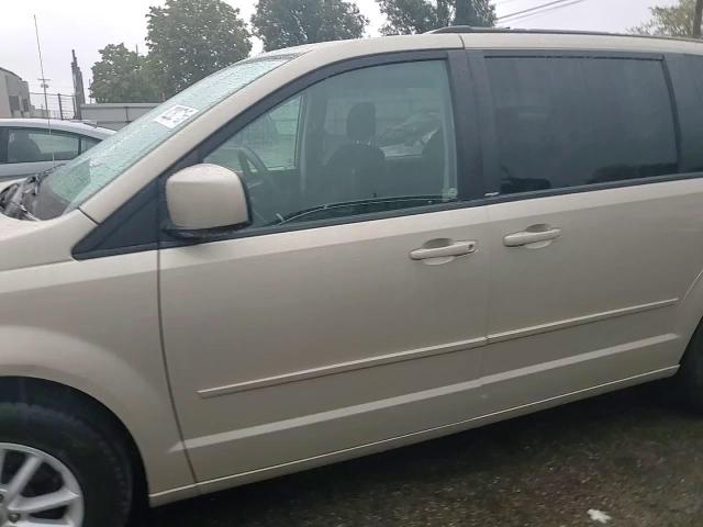 2013 Dodge Grand Caravan Sxt VIN: 2C4RDGCG2DR741033 Lot: 82282715