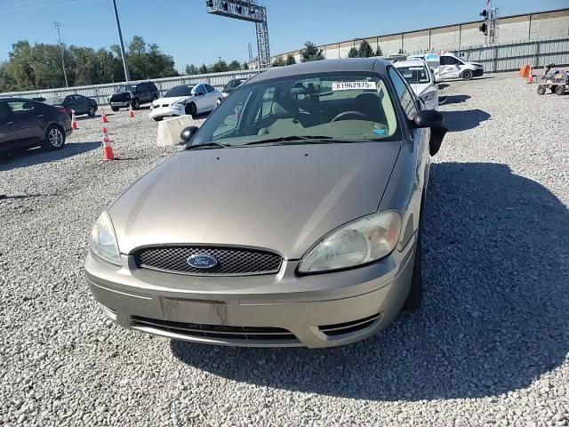 2004 Ford Taurus VIN: 1FAFP55294A193414 Lot: 81962975