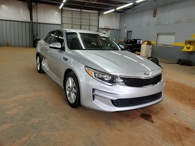 2017 Kia Optima Lx VIN: 5XXGT4L33HG164419 Lot: 86140895