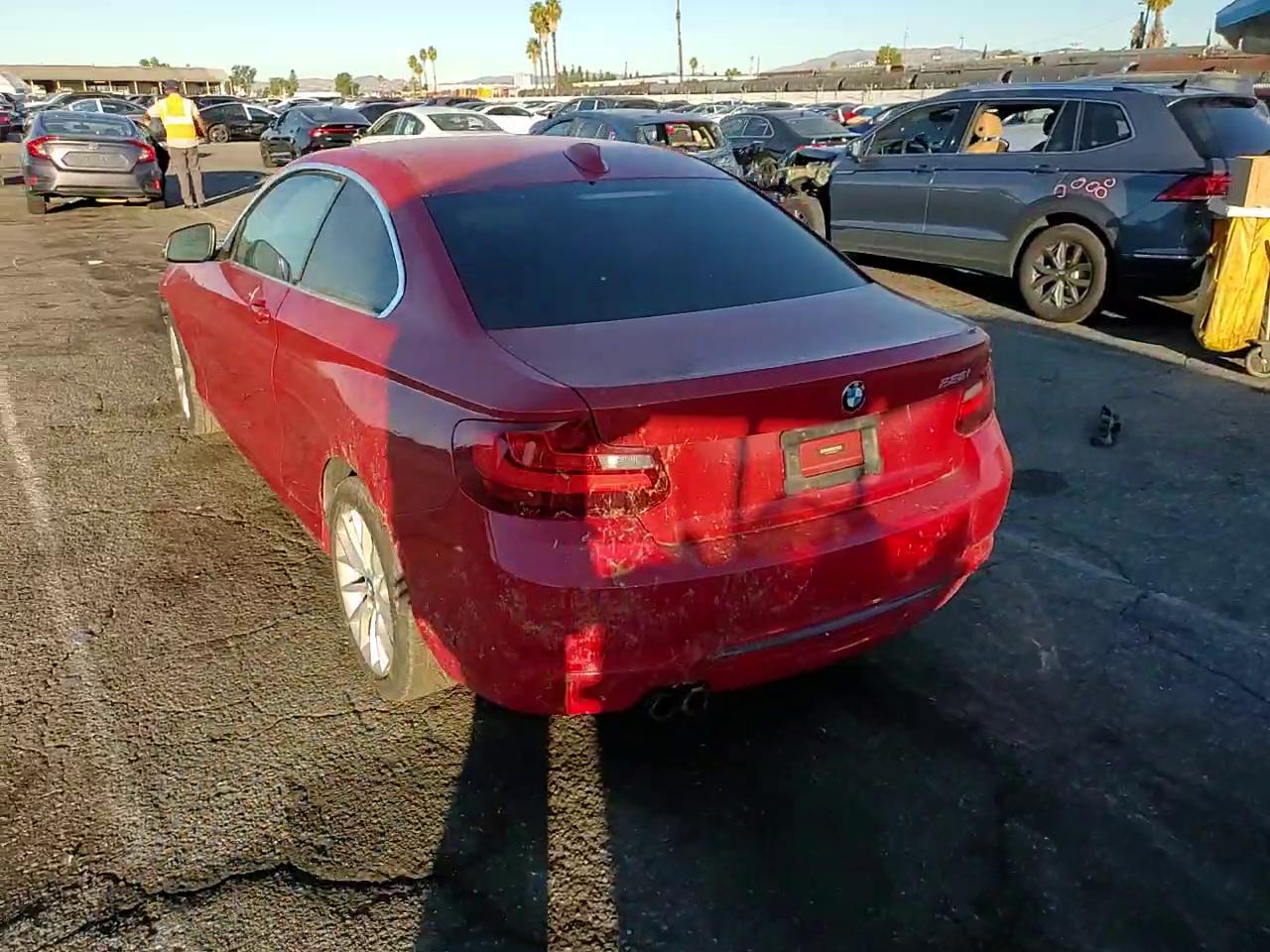 Фото: WBA1F5C59GV343701