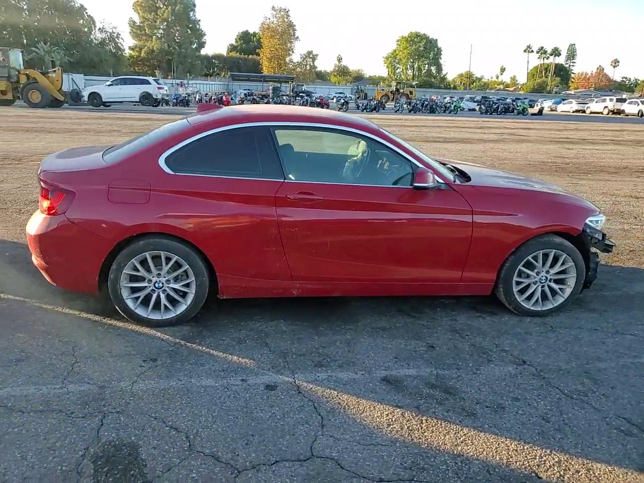 Фото: WBA1F5C59GV343701