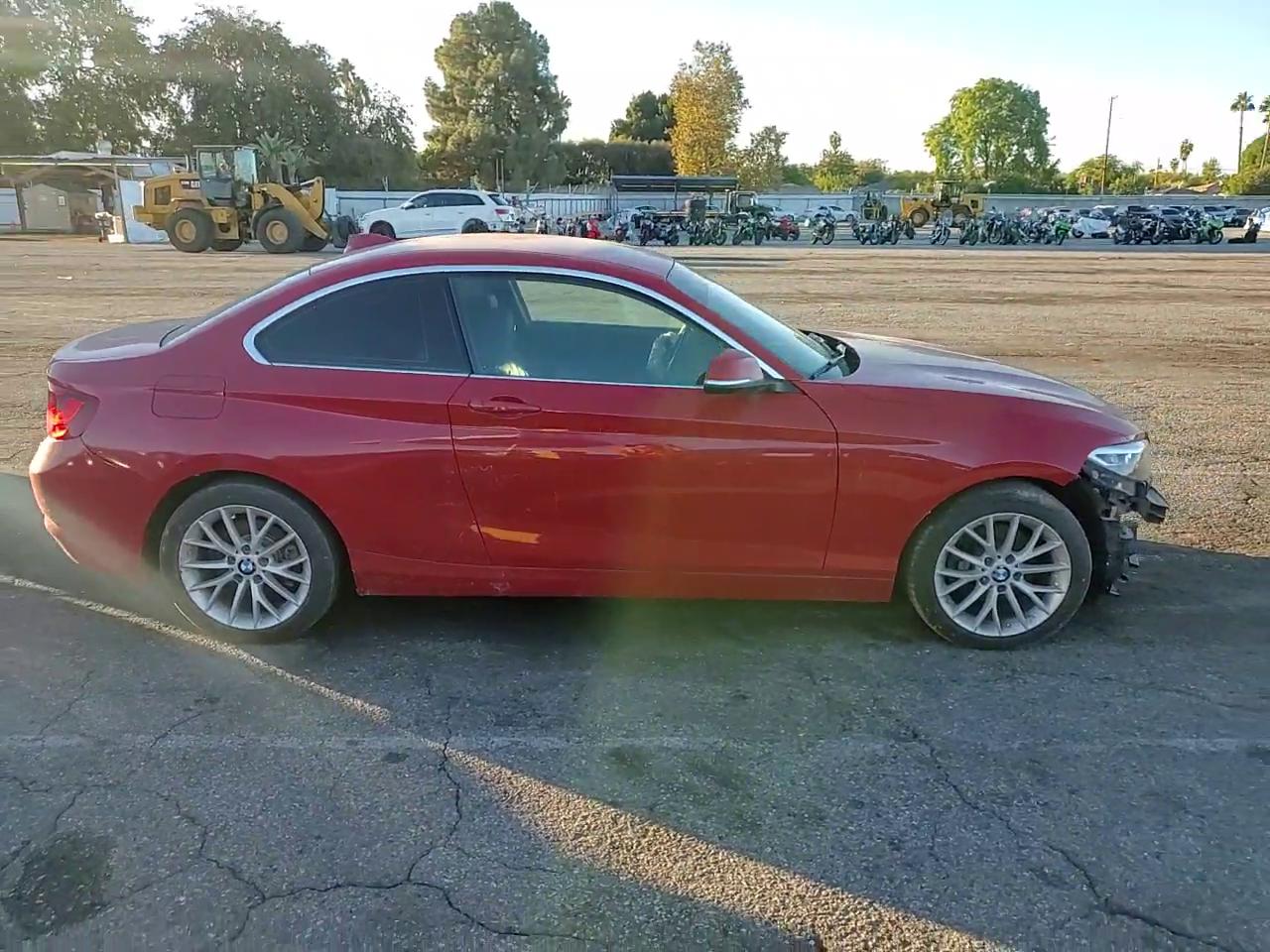 Фото: WBA1F5C59GV343701