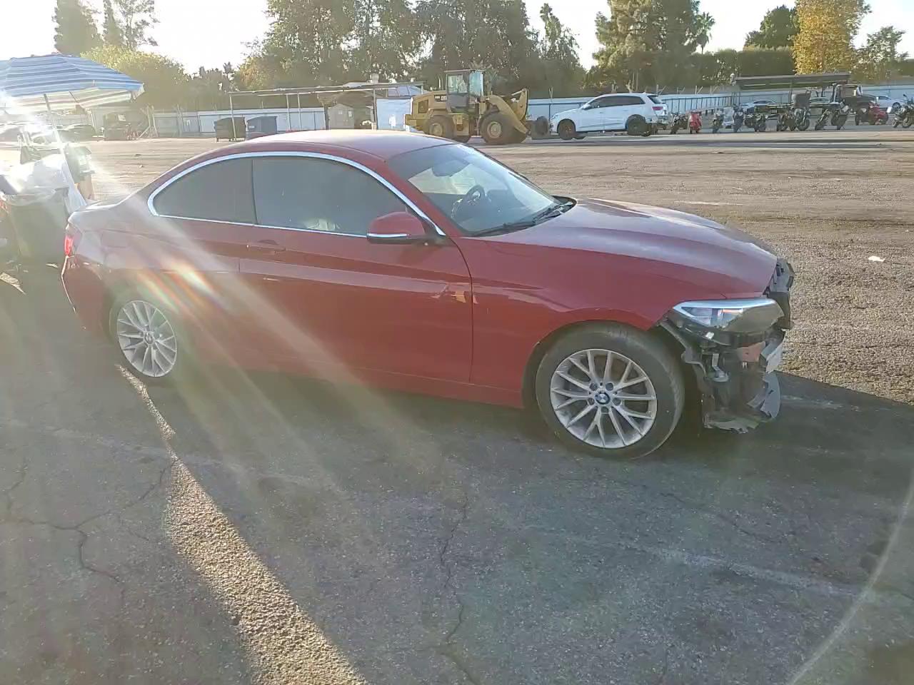 Фото: WBA1F5C59GV343701