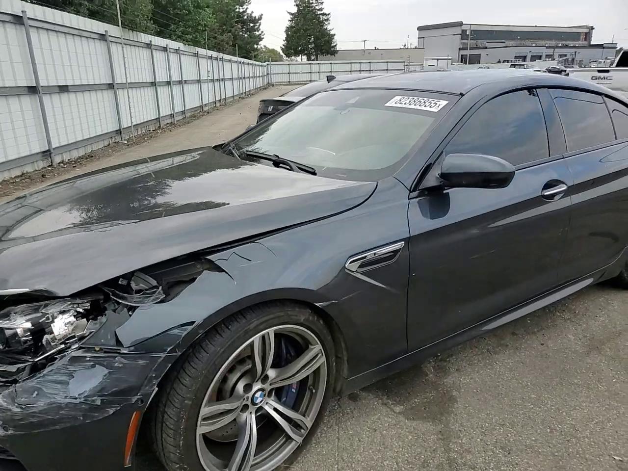 Фото: WBS6C9C54ED466830