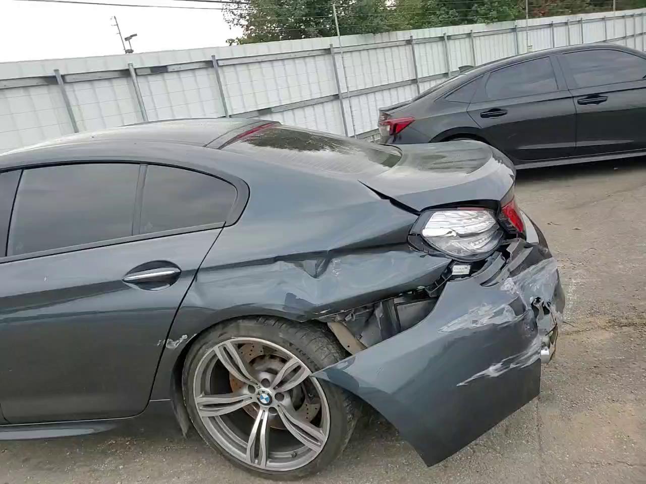 Фото: WBS6C9C54ED466830