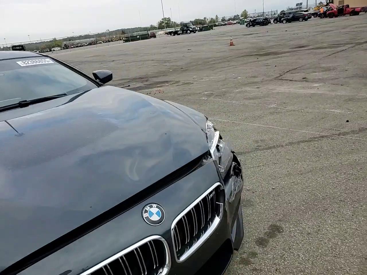 Фото: WBS6C9C54ED466830