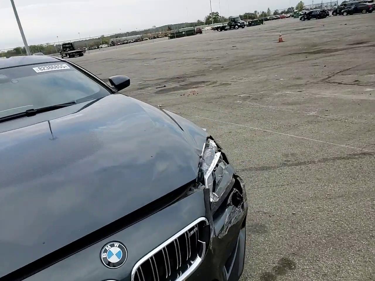 Фото: WBS6C9C54ED466830