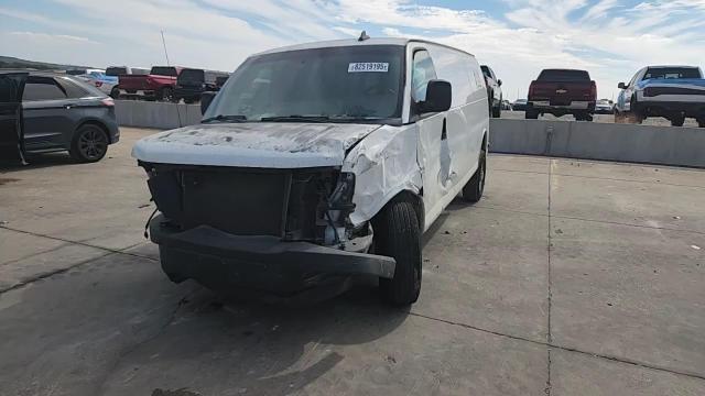 2020 Chevrolet Express G2500 VIN: 1GCWGBFP9L1136986 Lot: 82519195