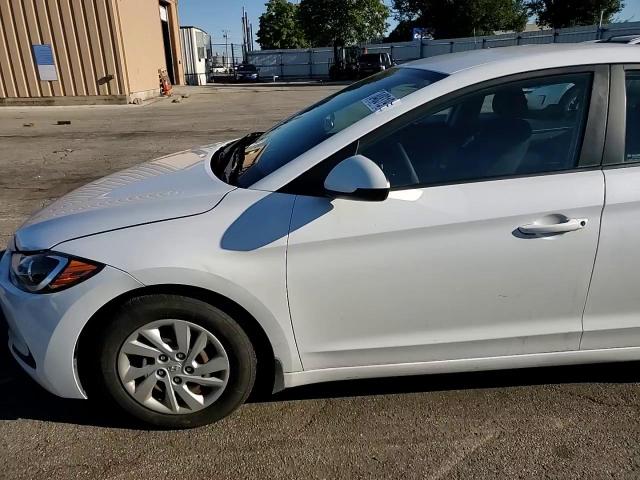 2018 Hyundai Elantra Se VIN: 5NPD74LF3JH352028 Lot: 84831915
