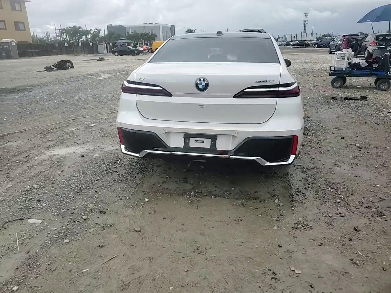 Фото: WBY53EJ05PCN64145