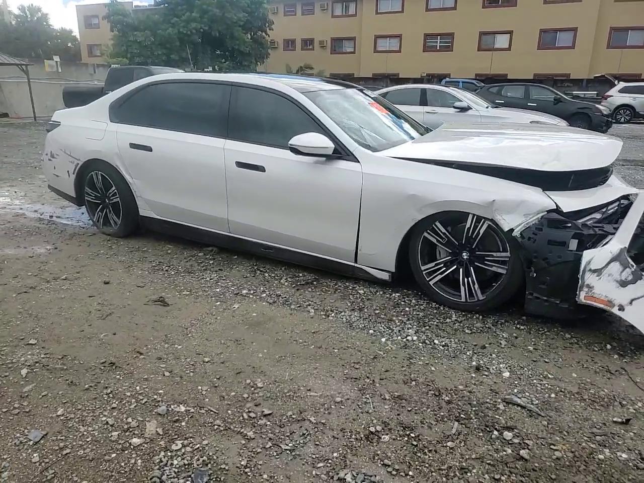 Фото: WBY53EJ05PCN64145