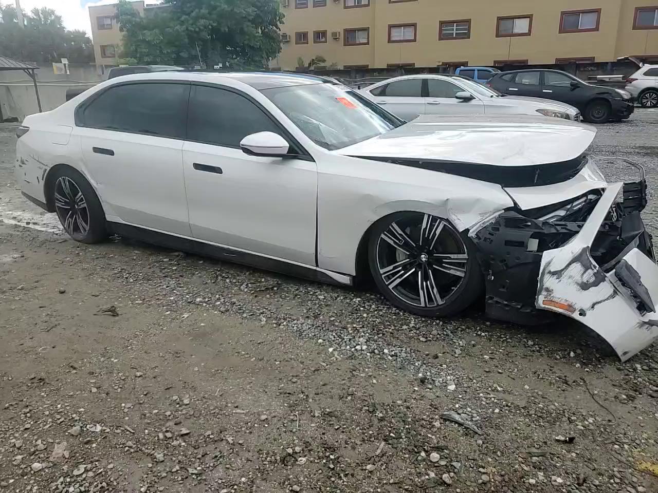 Фото: WBY53EJ05PCN64145