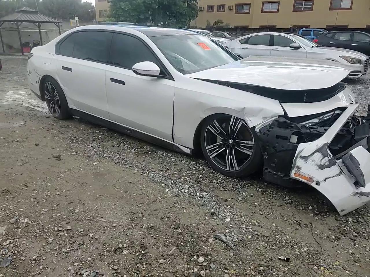 Фото: WBY53EJ05PCN64145