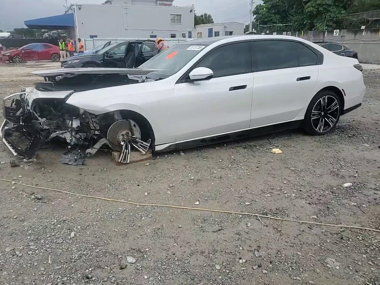 Фото: WBY53EJ05PCN64145