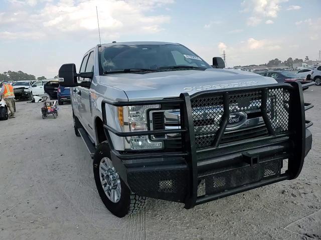 2017 Ford F350 Super Duty VIN: 1FT8W3BT4HED50613 Lot: 81958255