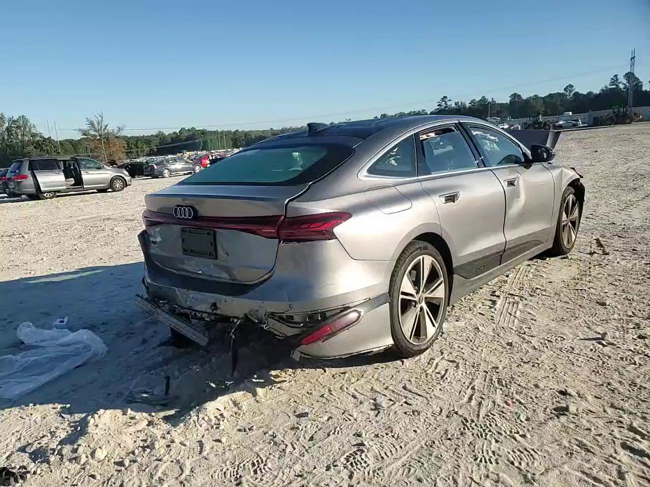 Фото: WAU2CAGH5SA020031