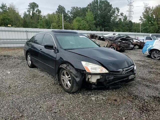 2007 Honda Accord Ex VIN: 1HGCM56887A019462 Lot: 85122395