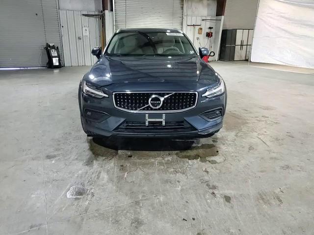 2020 Volvo V60 Cross Country T5 Momentum VIN: YV4102WK4L1031532 Lot: 86069665