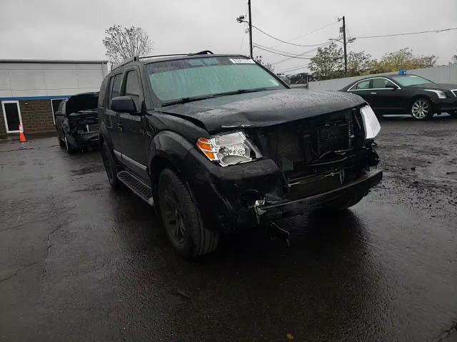 2011 Nissan Pathfinder S VIN: 5N1AR1NB0BC613517 Lot: 85341775