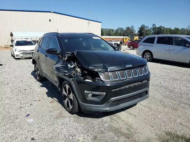 2018 Jeep Compass Latitude VIN: 3C4NJCBB2JT182727 Lot: 85762575